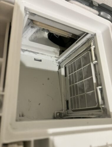 日立ドラム式洗濯機：bd-sx110crの内部の汚れ