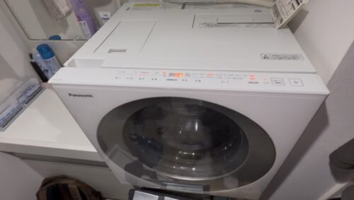 パナソニックドラムが揺れて高速回転しないの修理をするところ